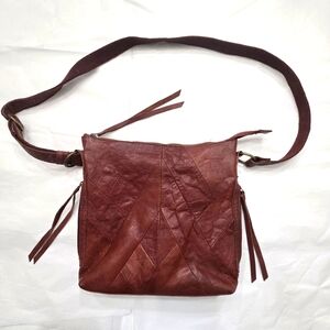 Lucky Brand Burgundy 100% Leather Crossbody Bag